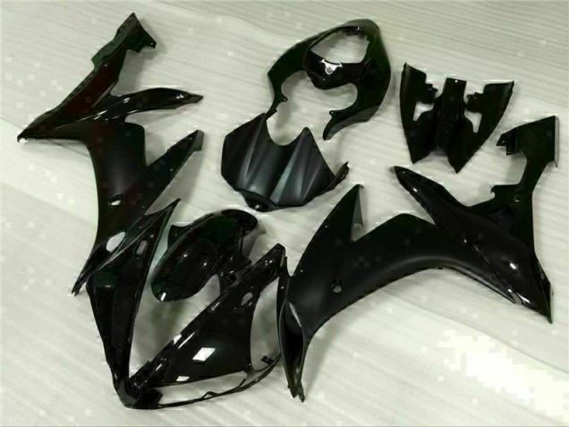 2004-2006 Black Yamaha YZF R1 Replacement Motorcycle Fairings UK Stores