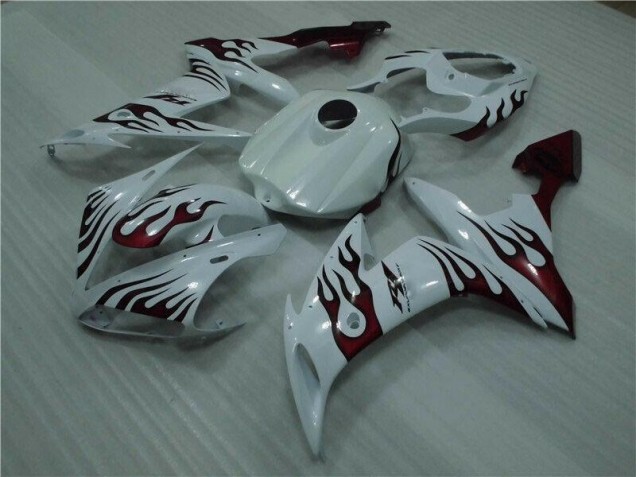 2004-2006 White Red Flame Yamaha YZF R1 Motorcyle Fairings UK Stores