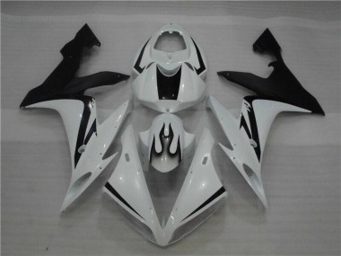 2004-2006 White Black Flame Yamaha YZF R1 Motor Fairings UK Stores