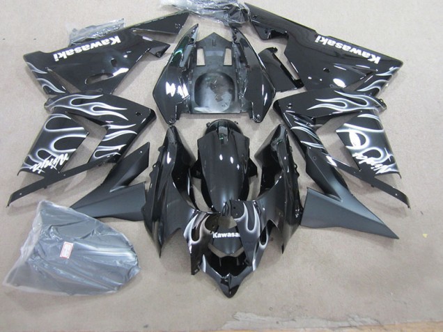 2003-2005 Black with White Flame Kawasaki ZX10R Motorcycle Fairing UK Stores