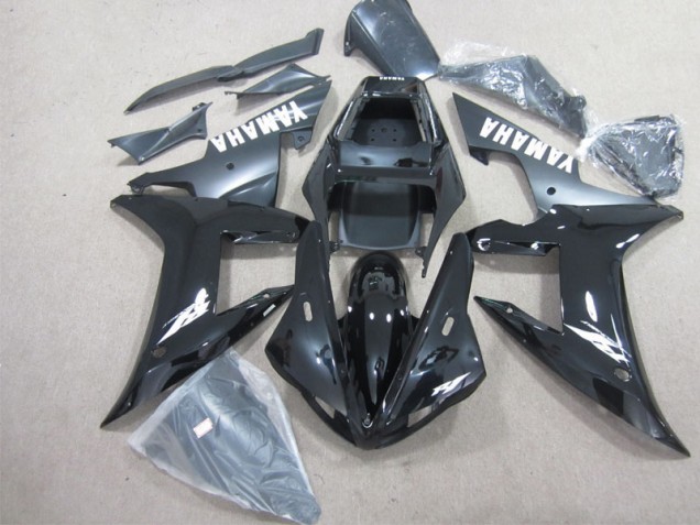 2002-2003 Black White Yamaha YZF R1 Bike Fairings UK Stores