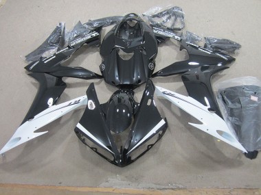 2004-2006 Black White Yamaha YZF R1 Motor Bike Fairings UK Stores